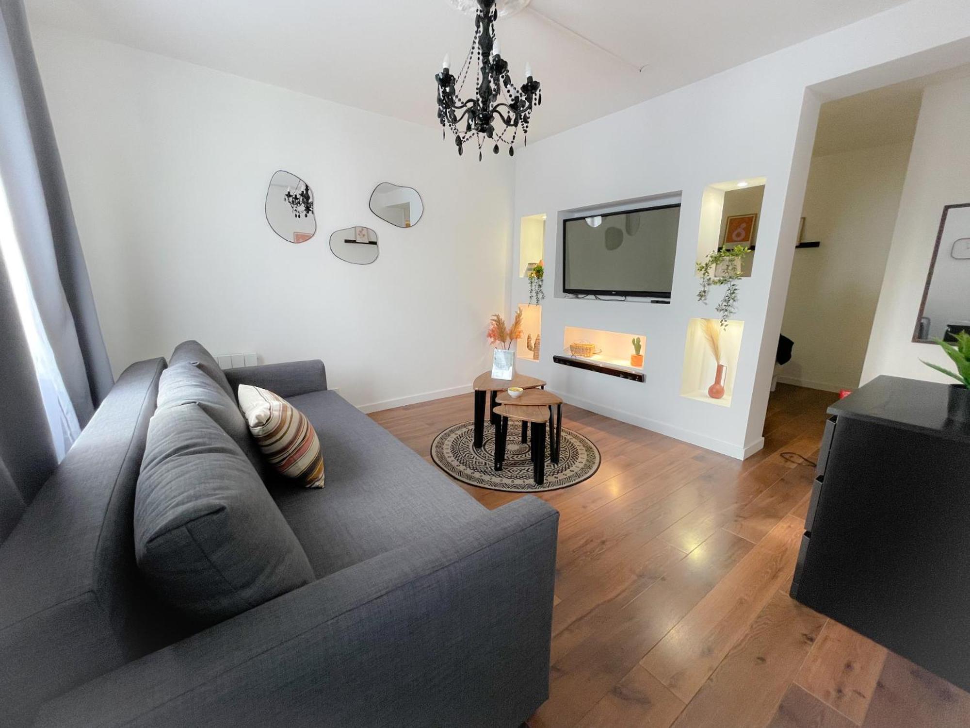 L'Ecureuil Apartment กาเลส์ ภายนอก รูปภาพ